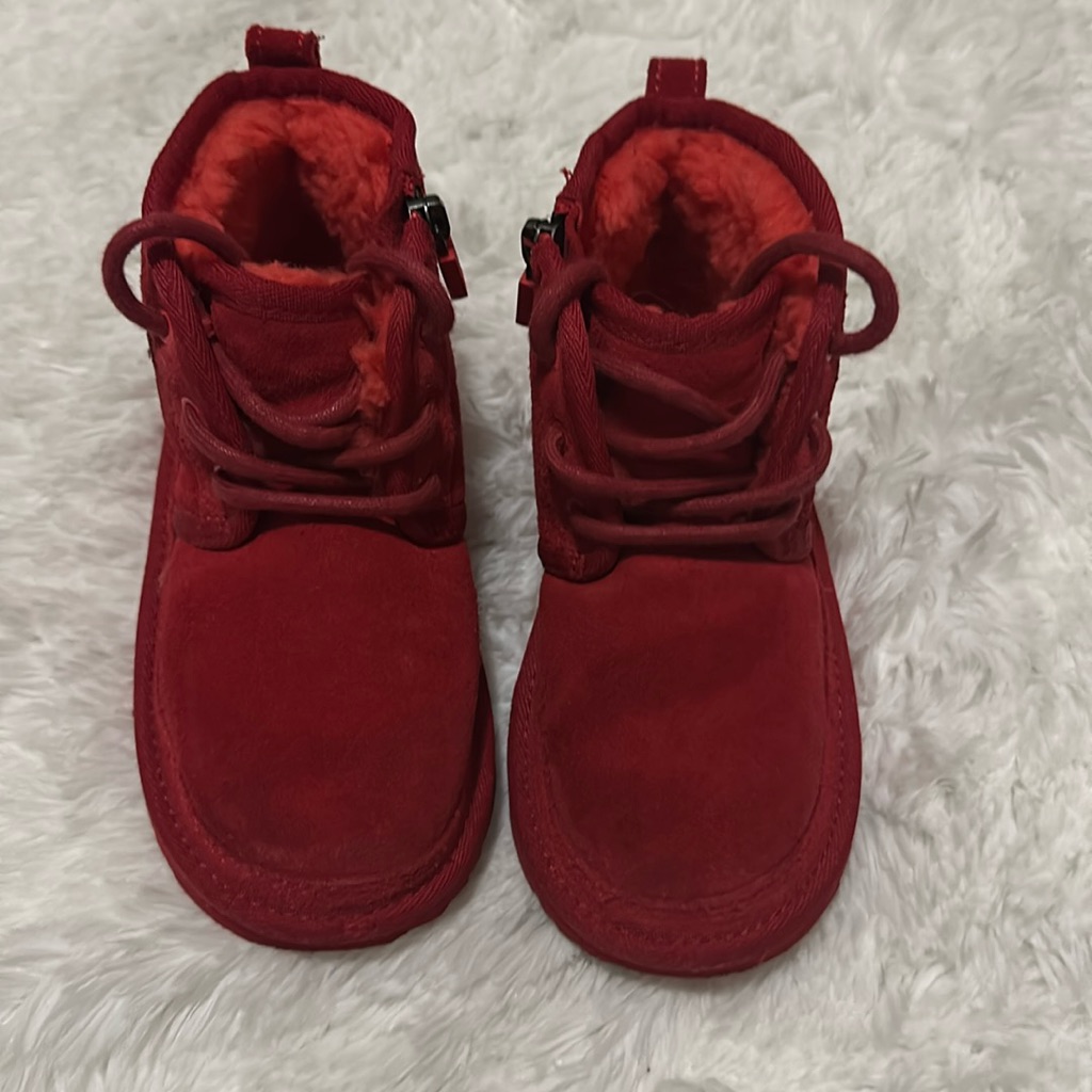Ugg